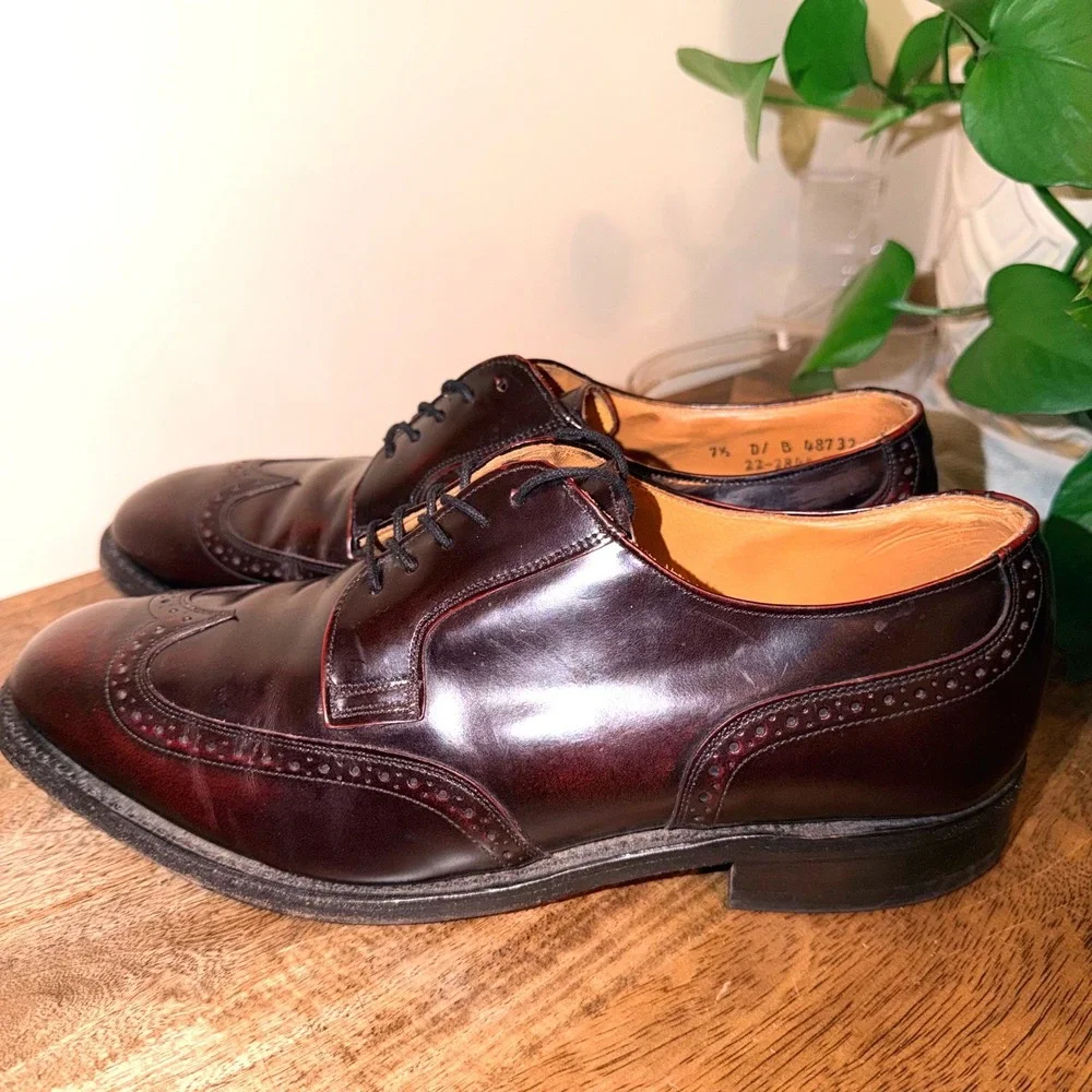 Johnston & Murphy Optima Mens 7.5D Burgundy Leather Wingtip Derby USA Old Money